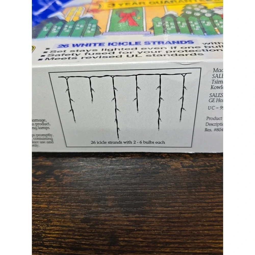 GE 100 Lights Icicle String Christmas Lights Clear Green Wire 13 FT Each 2 Boxes